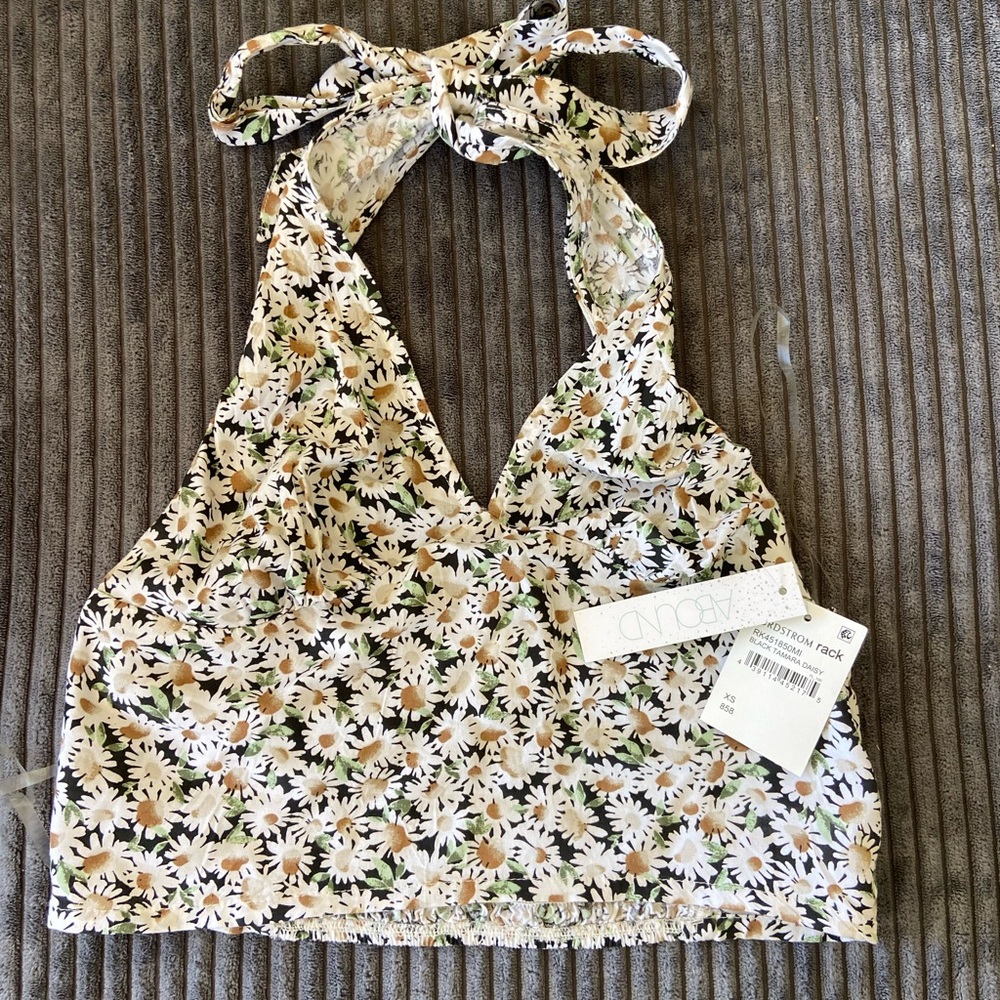 Abound Cropped Halter Top XS